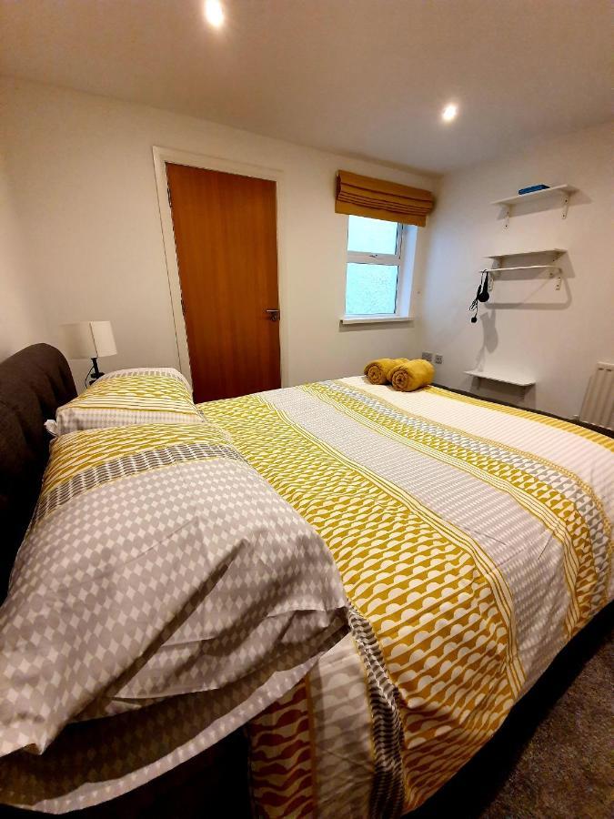 In The Heart Of Portrush - Beautiful Views Appartement Buitenkant foto